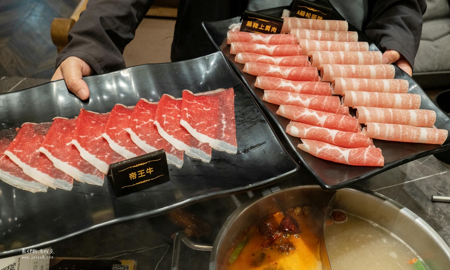 新巴適經典麻辣鍋(菜單)澎湖火鍋吃到飽 7種湯底 價格690元! - 第20張圖 新巴適肉品選擇,品質配得上價格