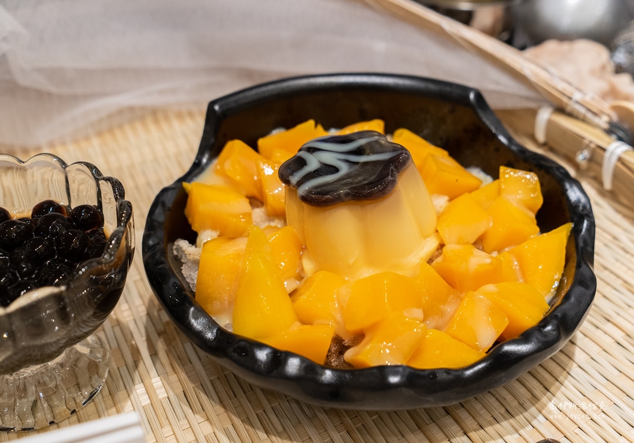 新巴適經典麻辣鍋(菜單)澎湖火鍋吃到飽 7種湯底 價格690元! - 第30張圖 新巴適飯後甜點雪Q餅