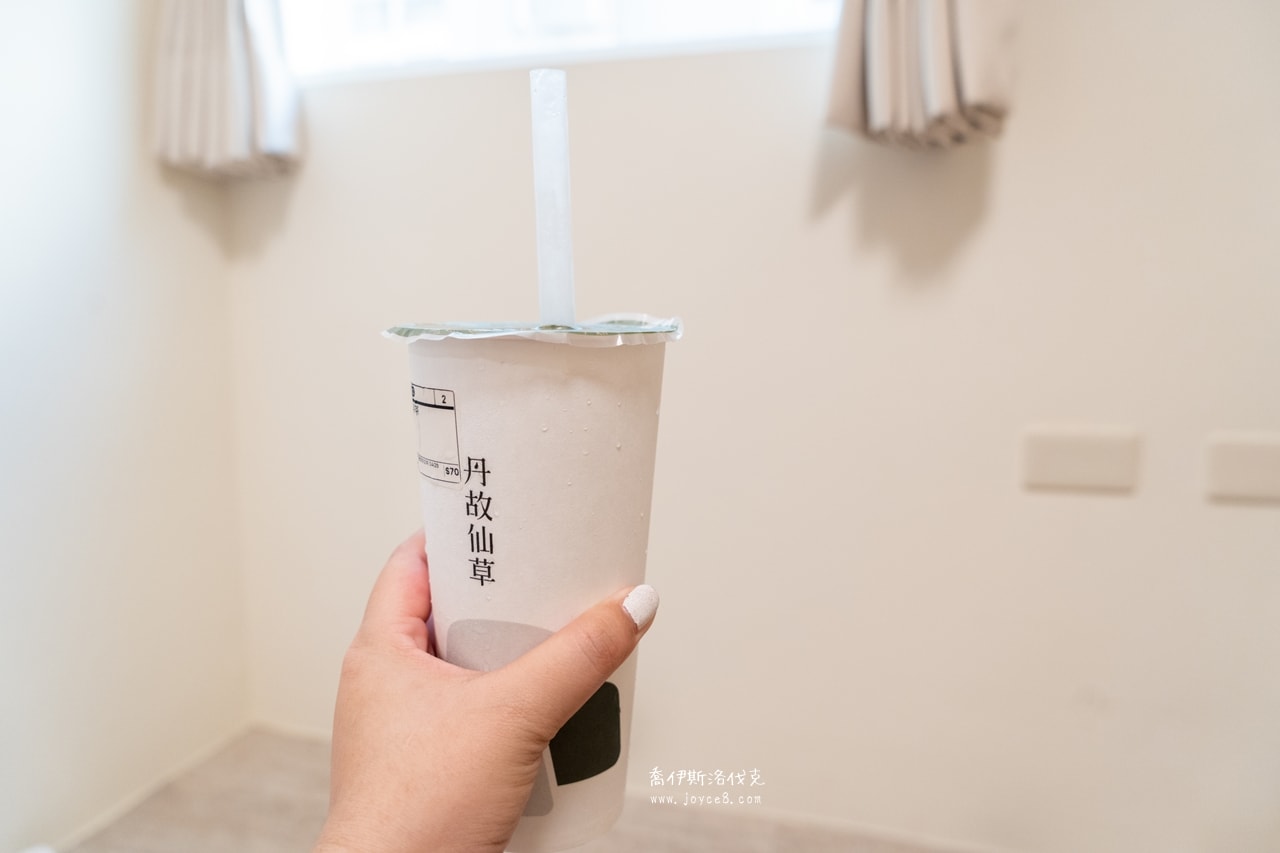 澎湖丹故仙草(菜單)好吃嗎?在地推薦的澎湖仙草冰! - 第11張圖 丹故仙草仙草甘茶,甜度適中消暑好喝