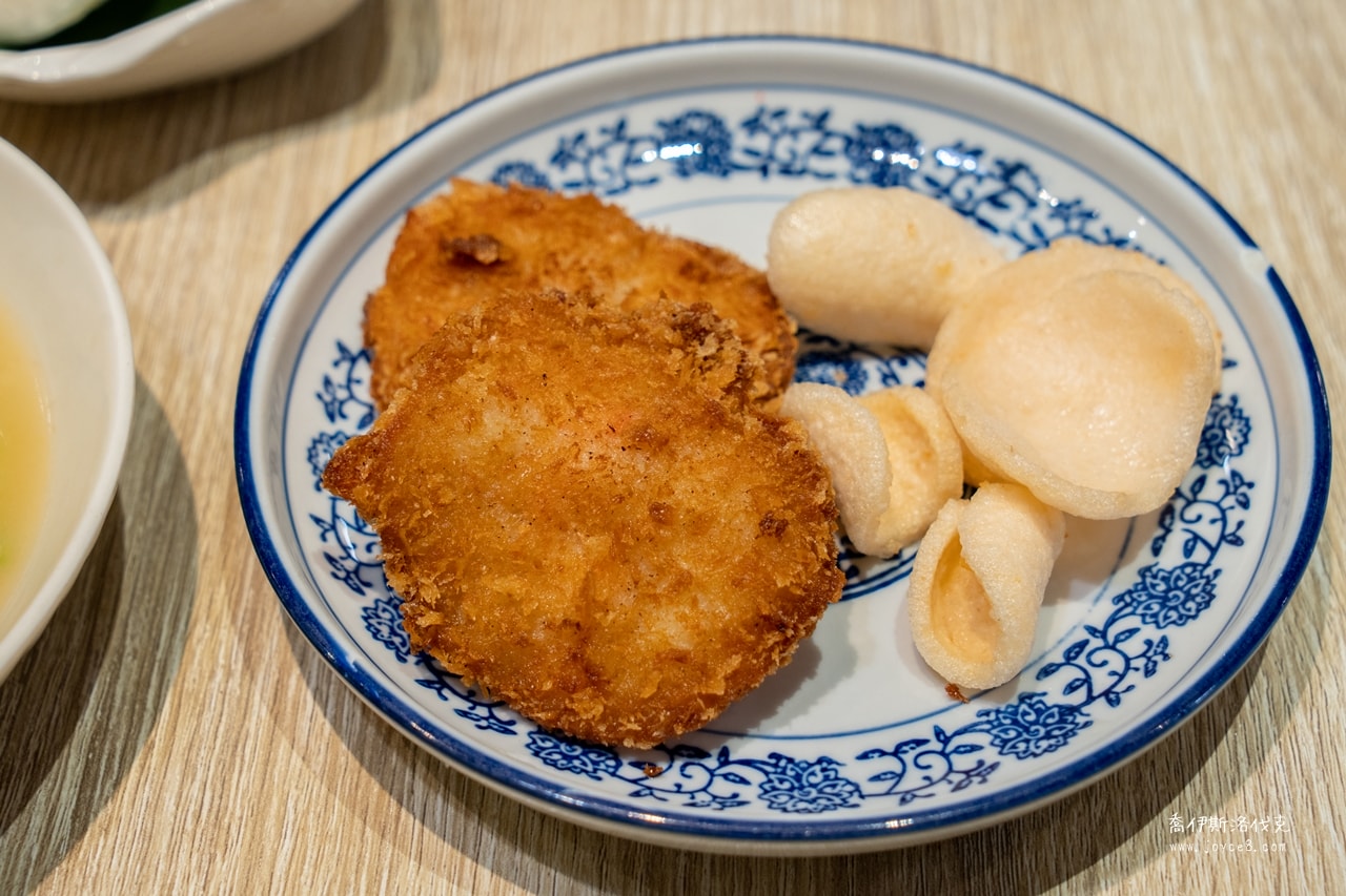 澎湖阿華漁村海鮮料理 600、800、1000元怎麼選?訂位+菜色全攻略 - 第14張圖 阿華漁村海鮮料理花枝蝦排