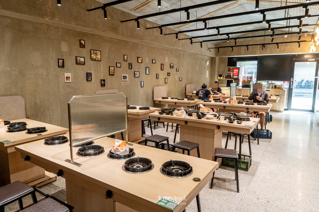 泰鍋古藝用餐環境座位區